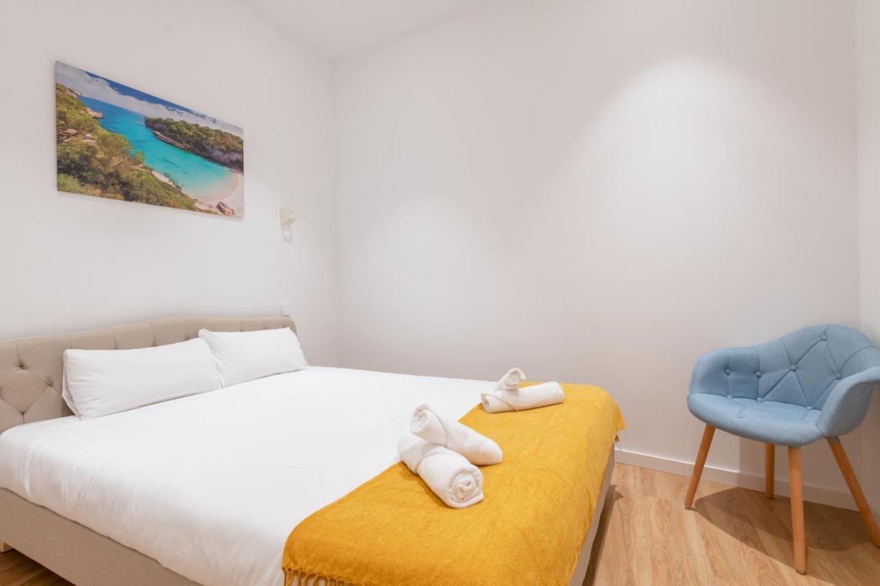3 Bedrooms 2 Bathrooms Furnished - La Latina - Bright & Spacious - Mintystay Apartamento