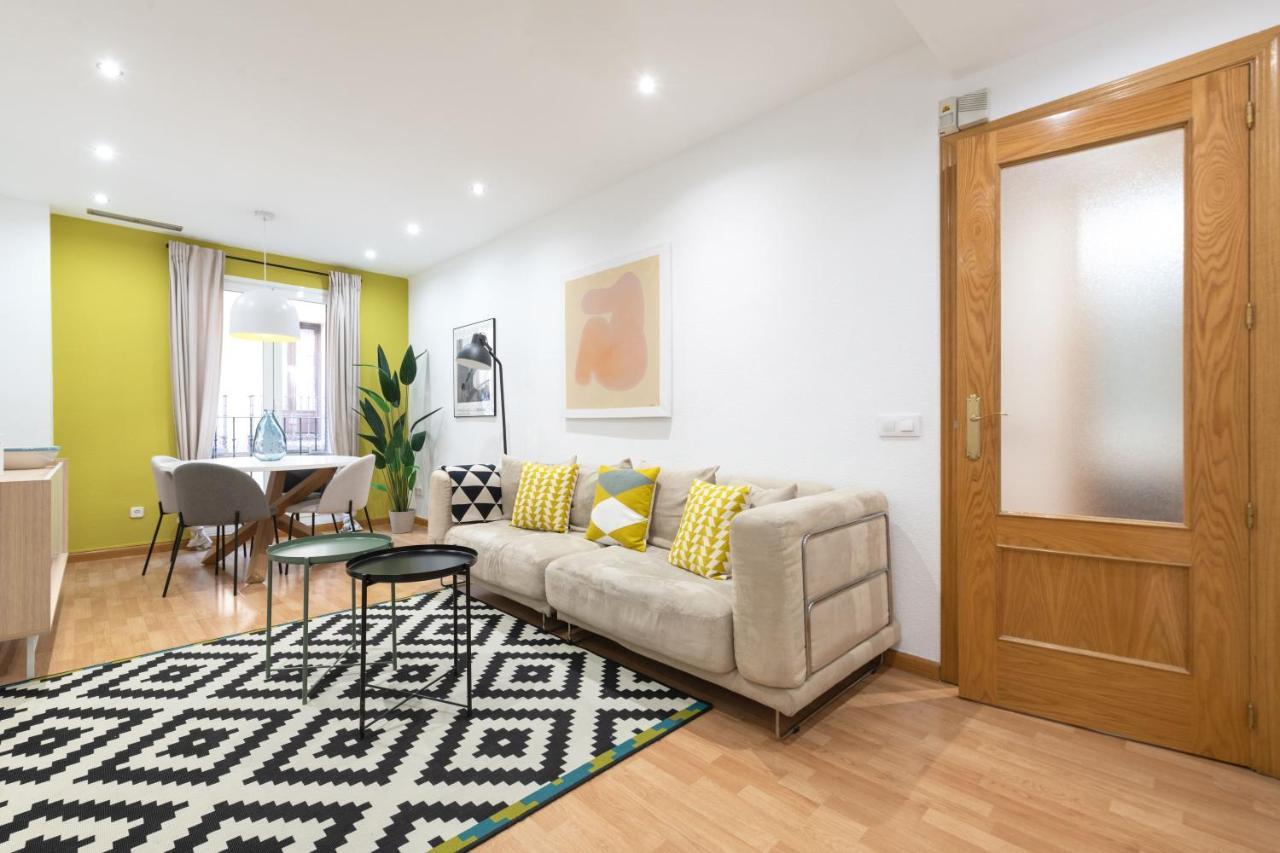 Apartamento 2 Bedrooms 2 Bathrooms Furnished - Malsana - With Pool - Mintystay Madrid