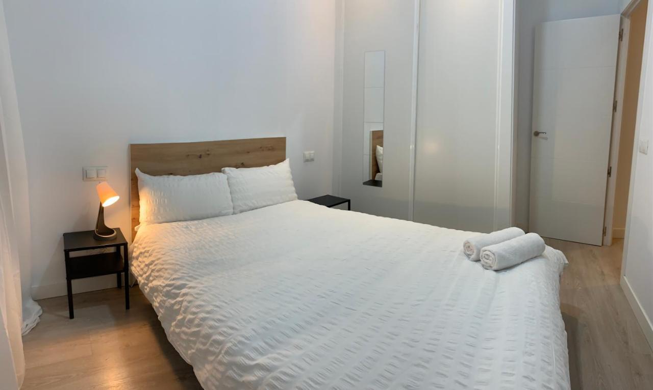 Atocha Reina Sofia Apartment *