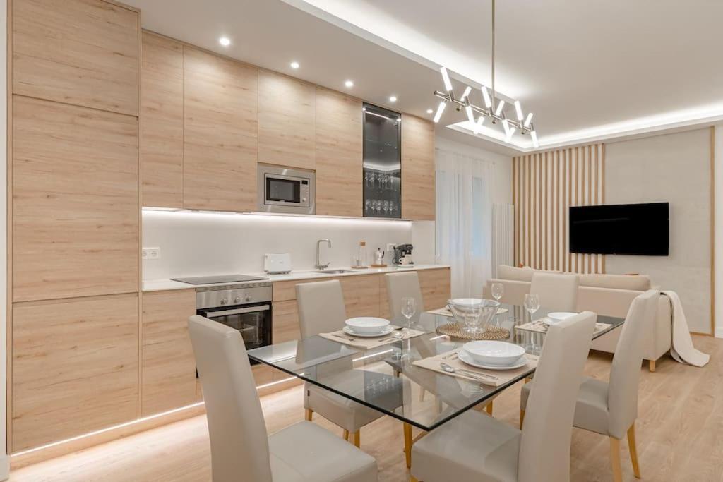 Apartamento Malasana Xi Calle Manuela Malasana 3br 3bh Madrid