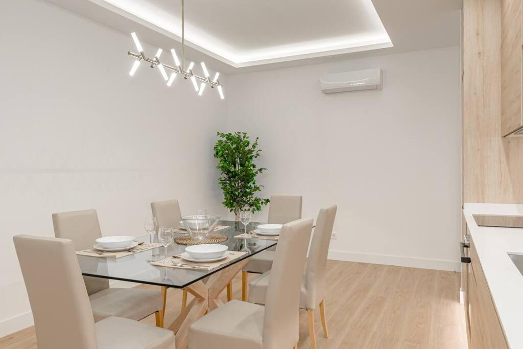 Malasana Xi Calle Manuela Malasana 3br 3bh Apartamento