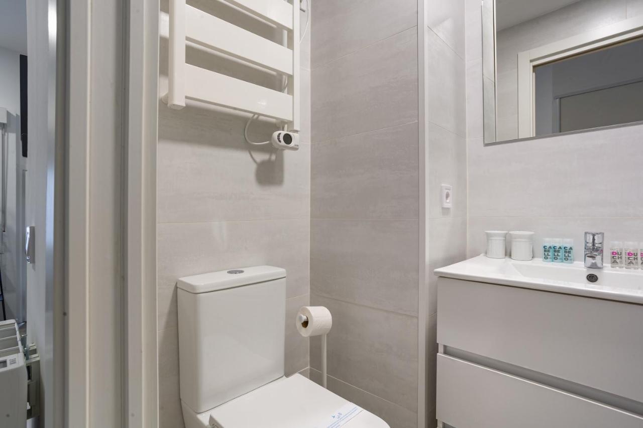 1 Bedroom 1 Bathroom Furnished - Av De America - - Mintystay Apartamento Madrid