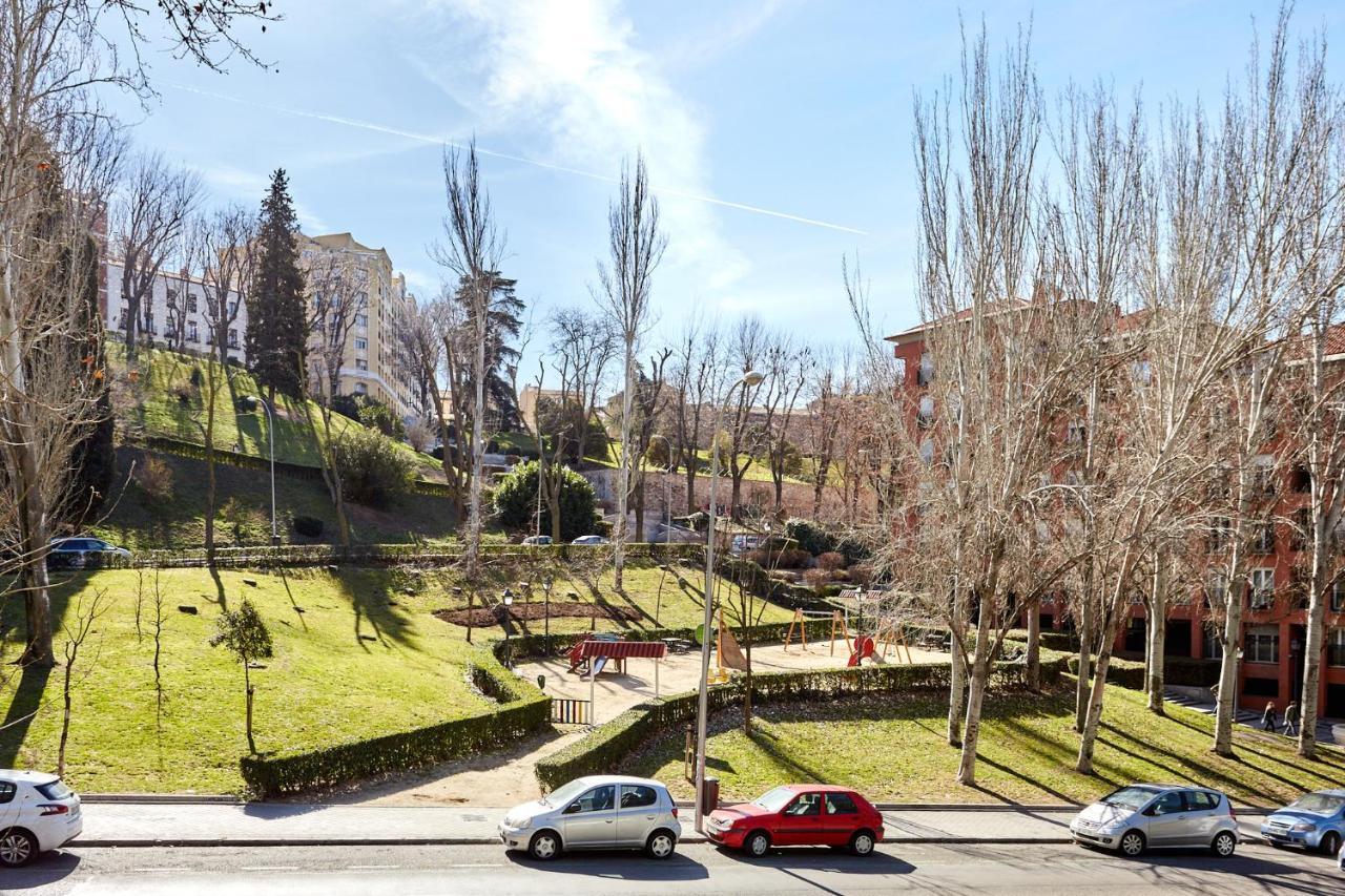 Downtown La Latina Grupos, By Monaro***** Apartamento Madrid
