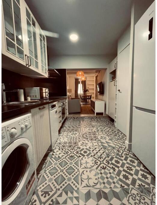 Apartamento New&cool Piso En El Centro De 9pax Madrid