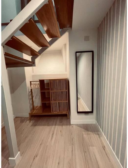 New&cool Piso En El Centro De 9pax Apartamento