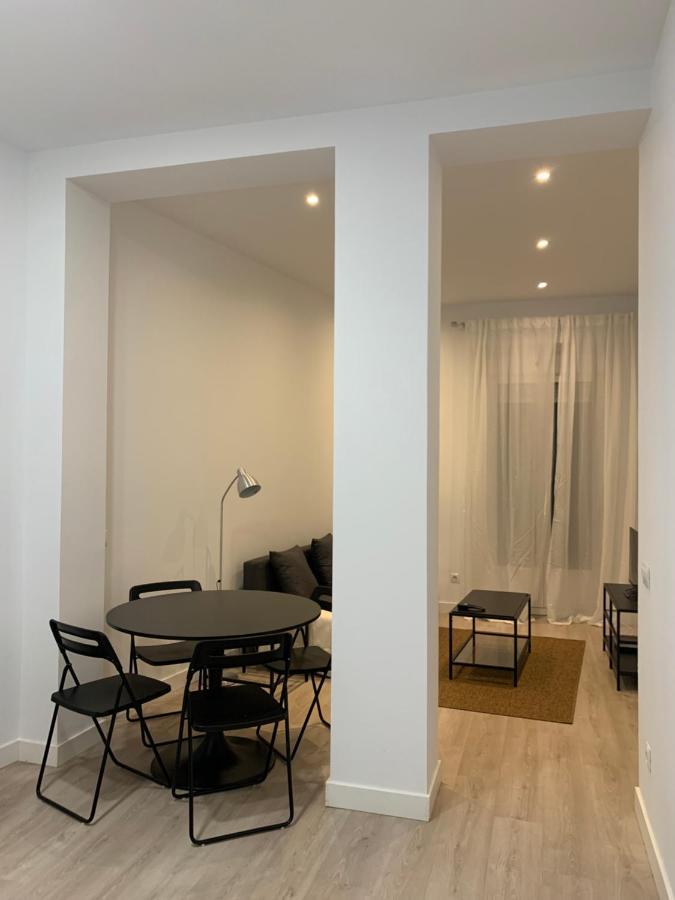 Atocha Reina Sofia Apartment *