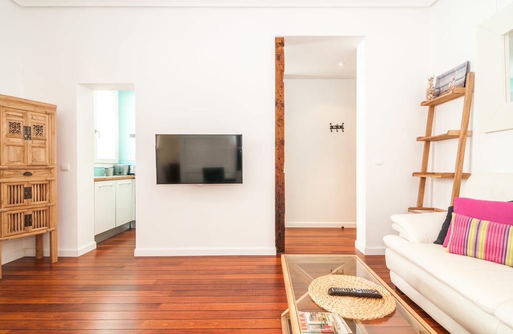 Chic Opera - Cuesta De Santo Domingo I Apartamento