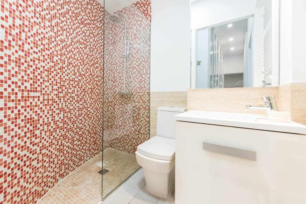 Apartment Calle Huertas Galeria By Regalatemadrid *