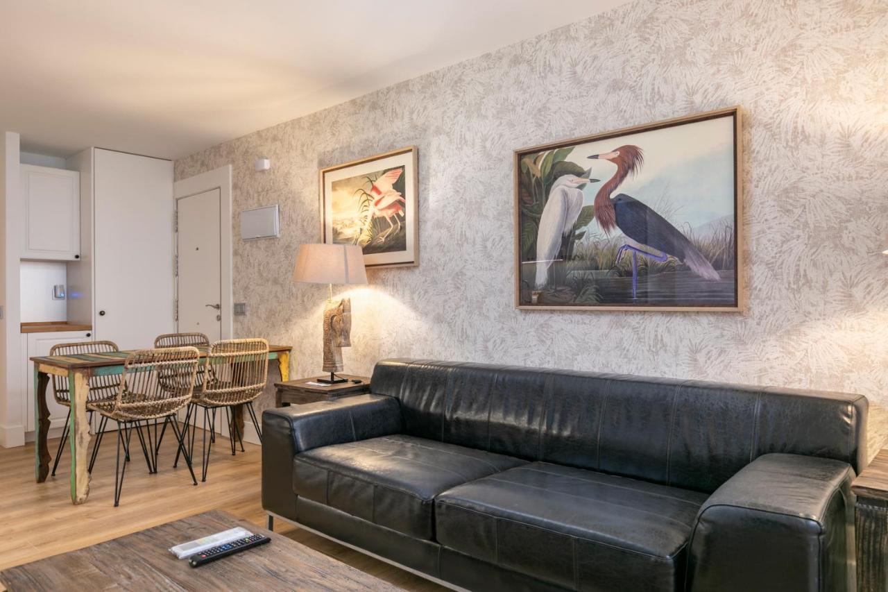 Quo Eraso Apartahotel