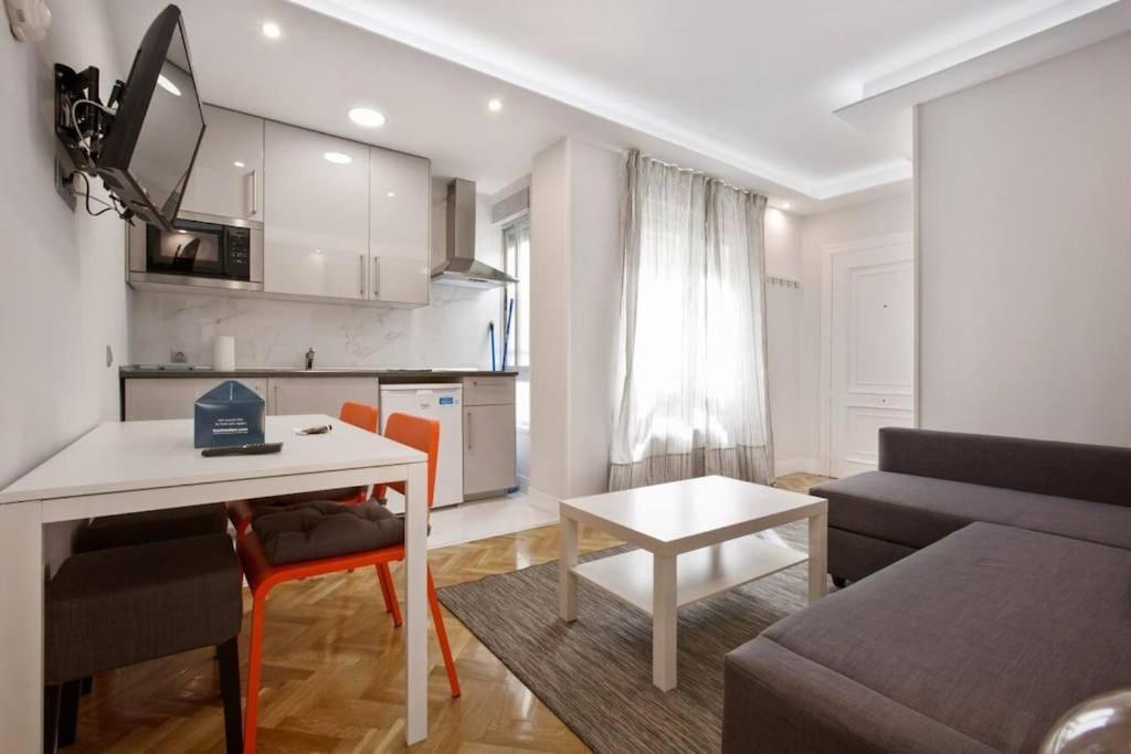 Gran Via By Regalatemadrid Apartamento
