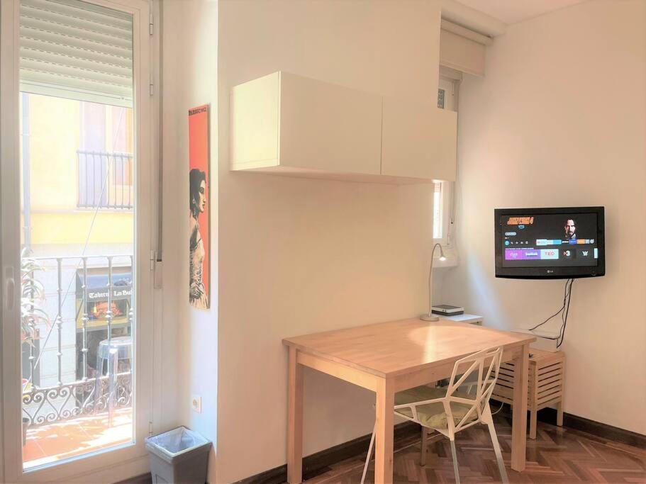 Exclusivo Y Acogedor Con Balcon En Chueca, Con Aire Acondicionado Y Calefaccion Apartamento