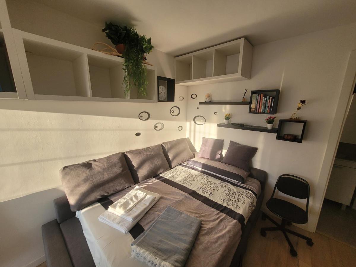 Bed & Breakfast Entero En Madrid, Con Acceso Privado