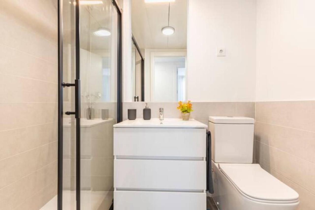 Apartamento Piso Climatizado Y Parking