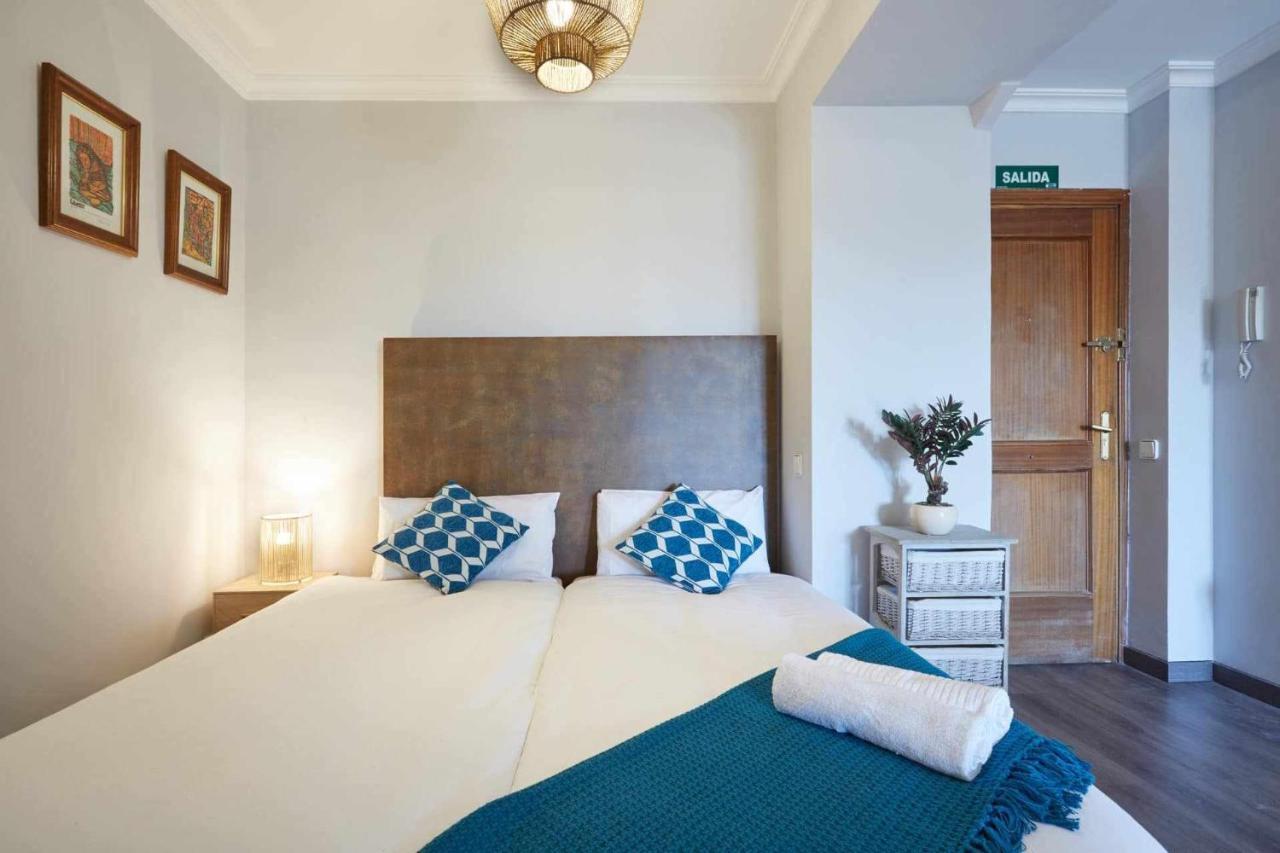 Apartamento Estudio Con Vistas Alcalaretiro Madrid