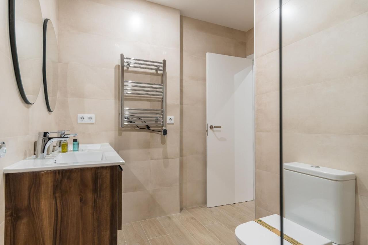 Modern Duplex -2bedrooms 2bathrooms-las Letras Madrid