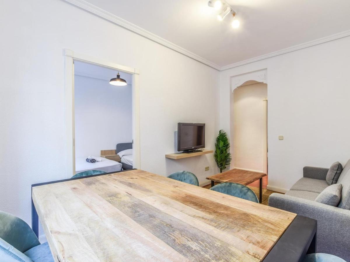 Apartamento 6 Personas En Plaza De Lavapies Apartamento *