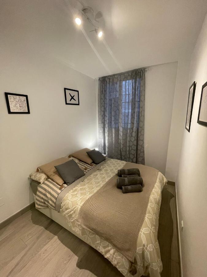 Stylish One Bedroom Flat In The Heart Of *