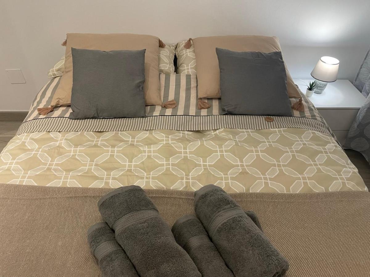 Stylish One Bedroom Flat In The Heart Of * Madrid