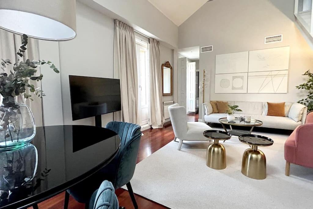 Apartment Luxury Selton Claudio Coello *