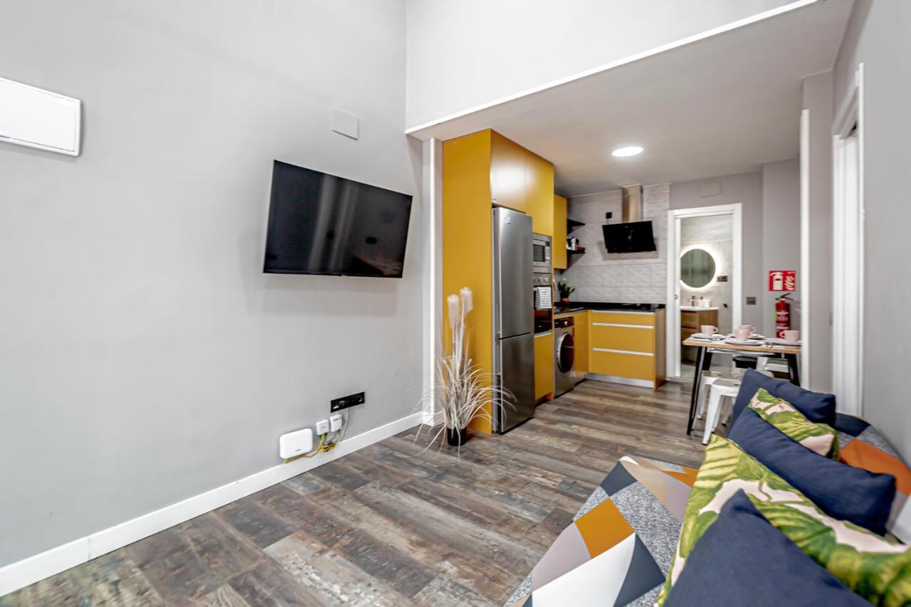 Apartamento Luminoso Cerca 4 Caminos- Reina Victoria