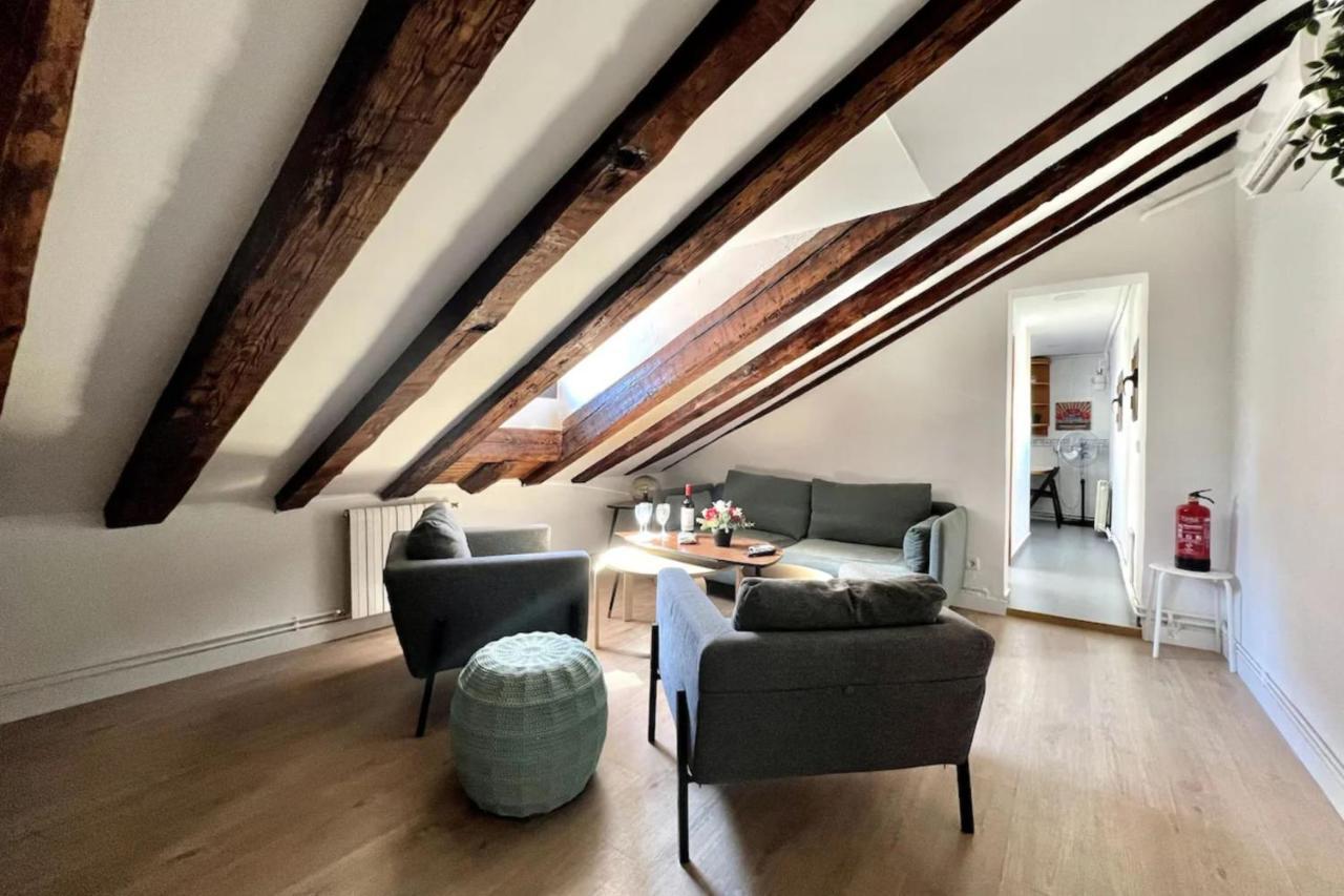 Apartamento Rustic With Terrace In *