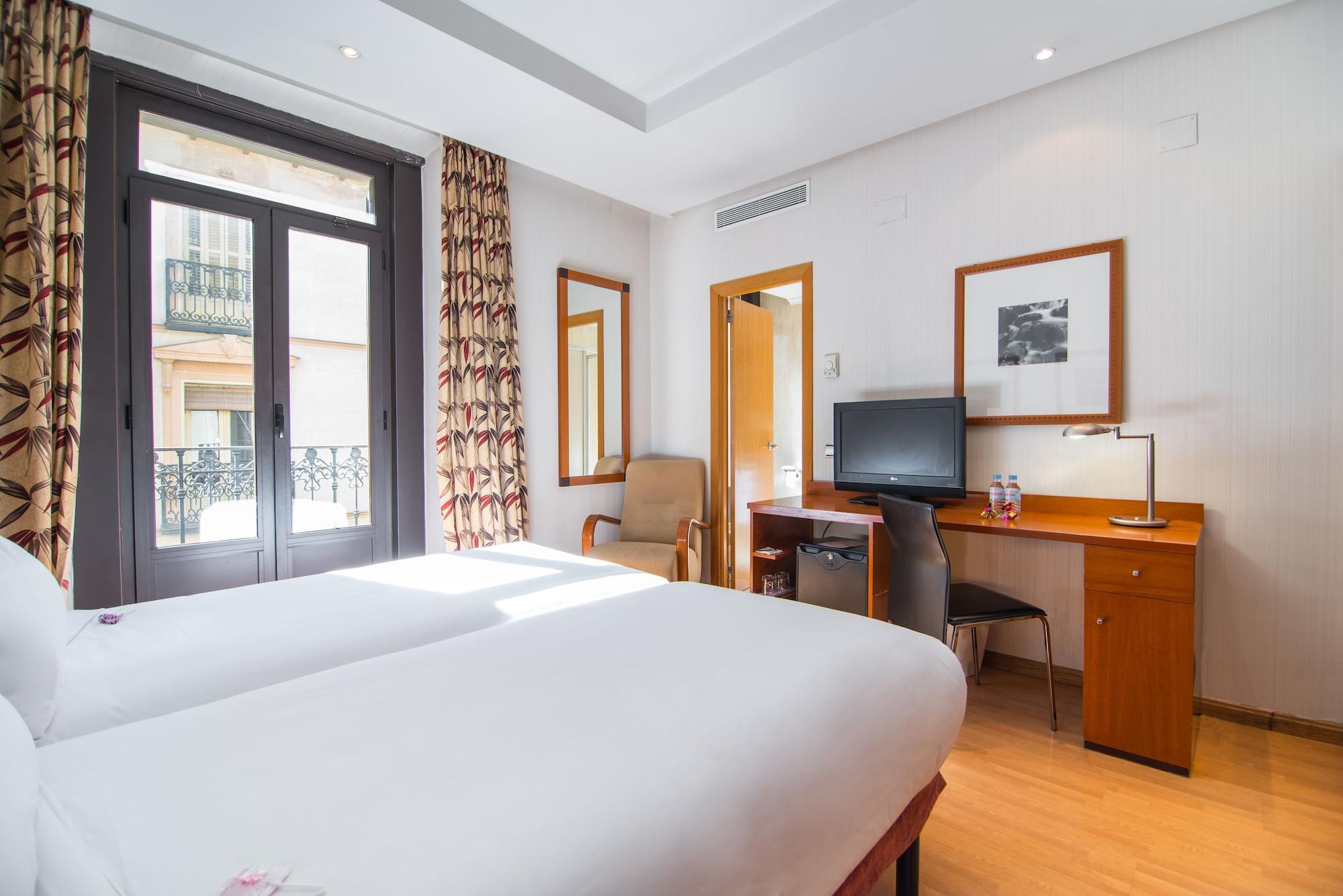 Petit Palace Preciados 3*