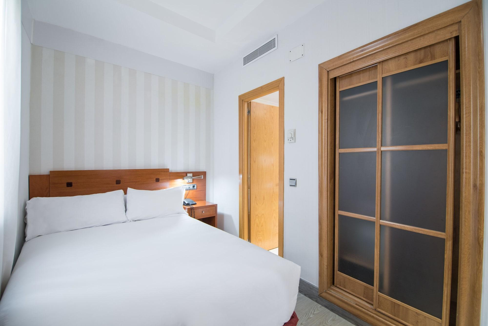 Hotel Petit Palace Preciados 3*