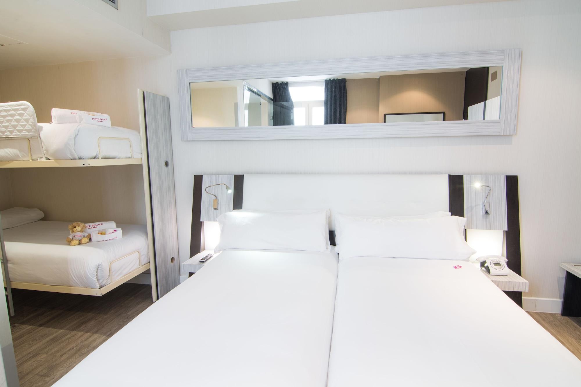 Hotel Petit Palace Arenal