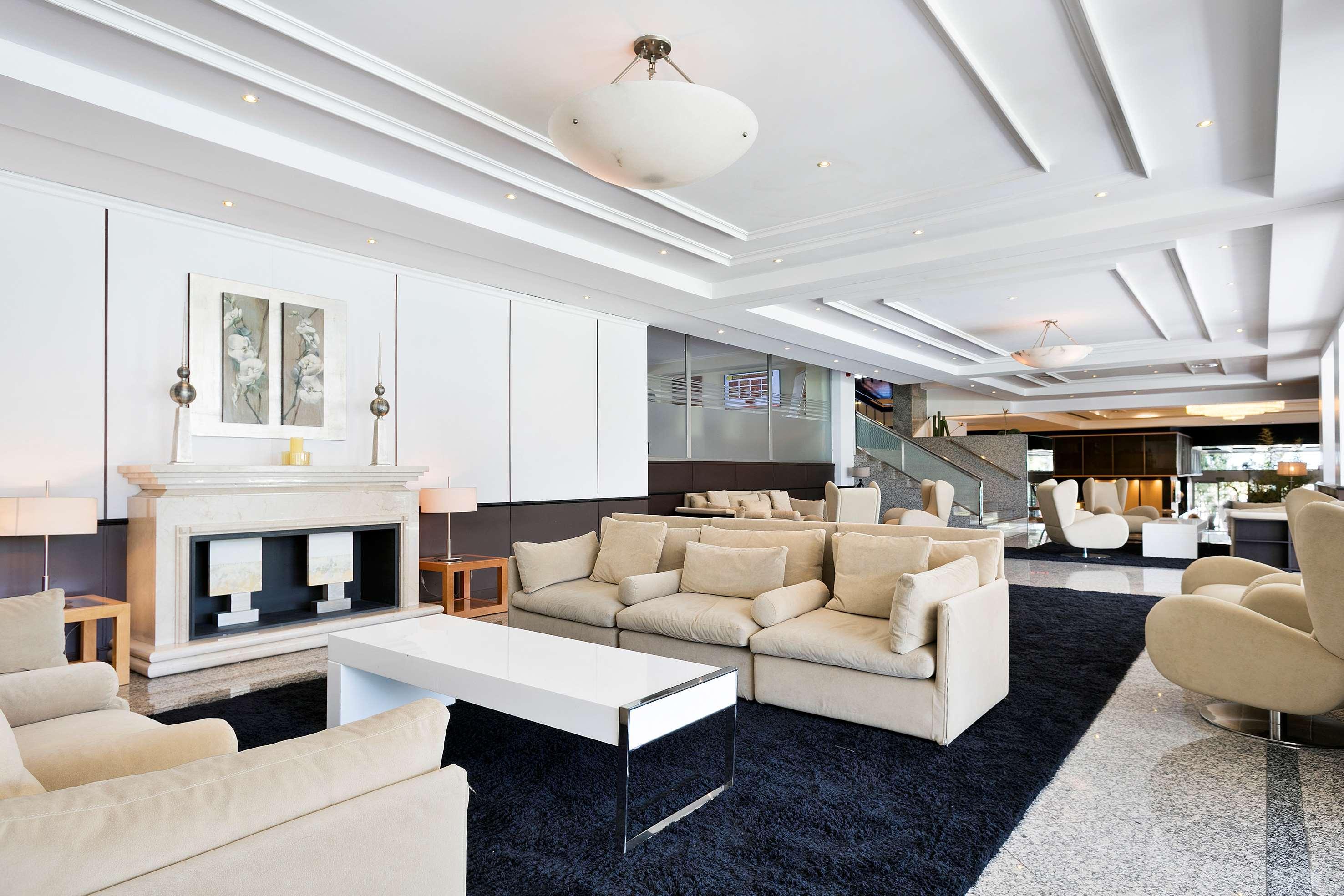 Melia Barajas 4*
