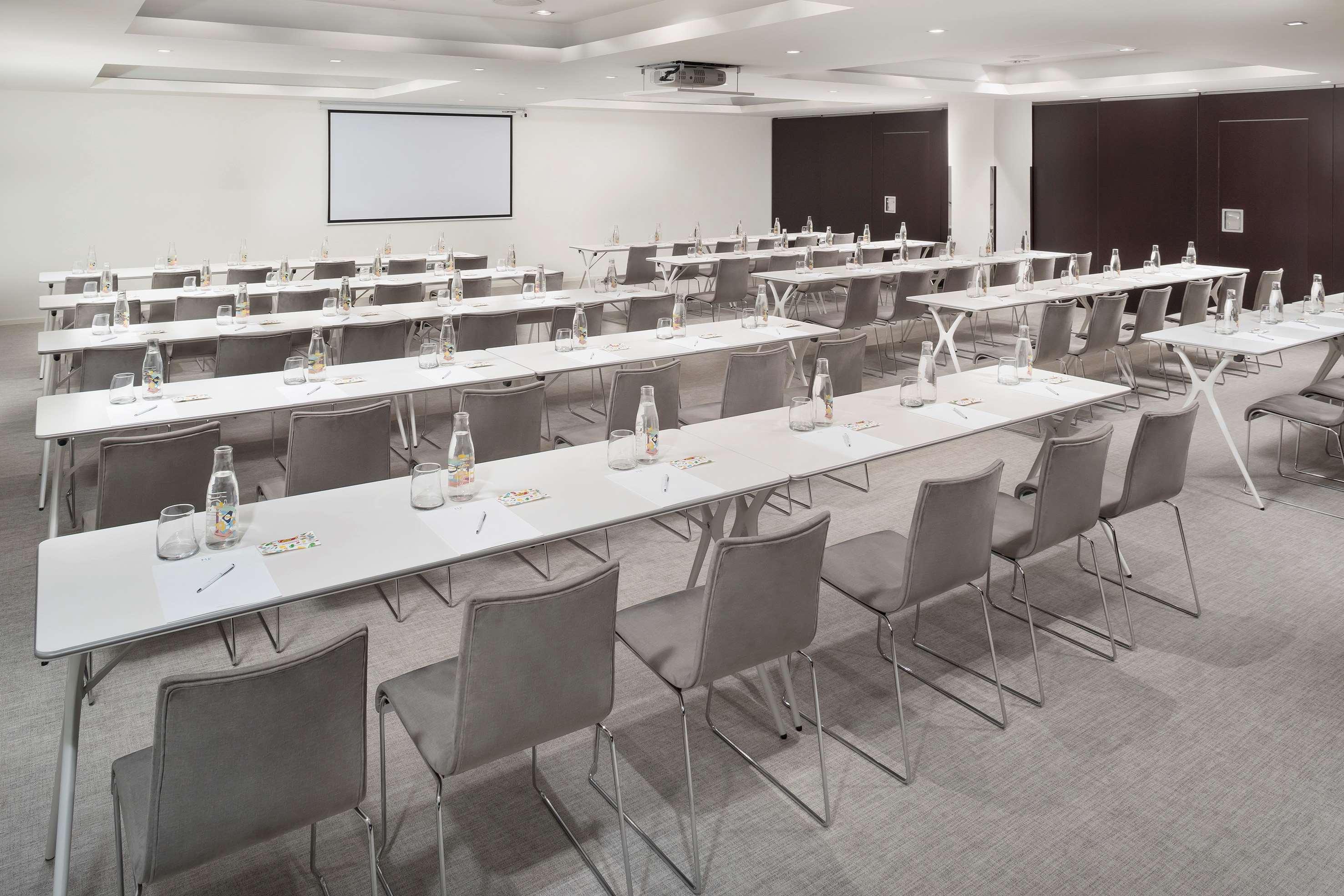 Hotel Me Reina Victoria By Meliá Madrid