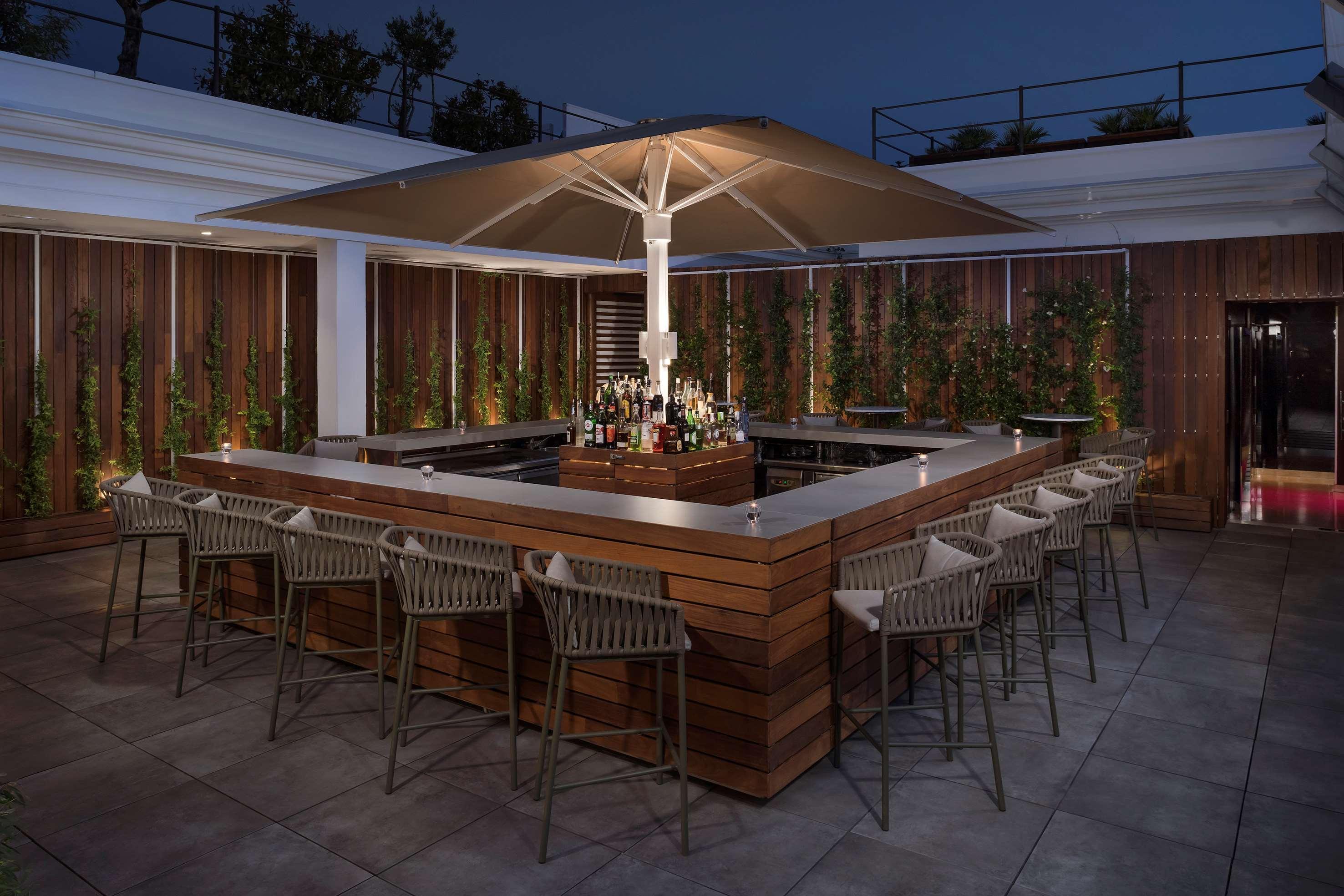 Hotel Me Reina Victoria By Melia