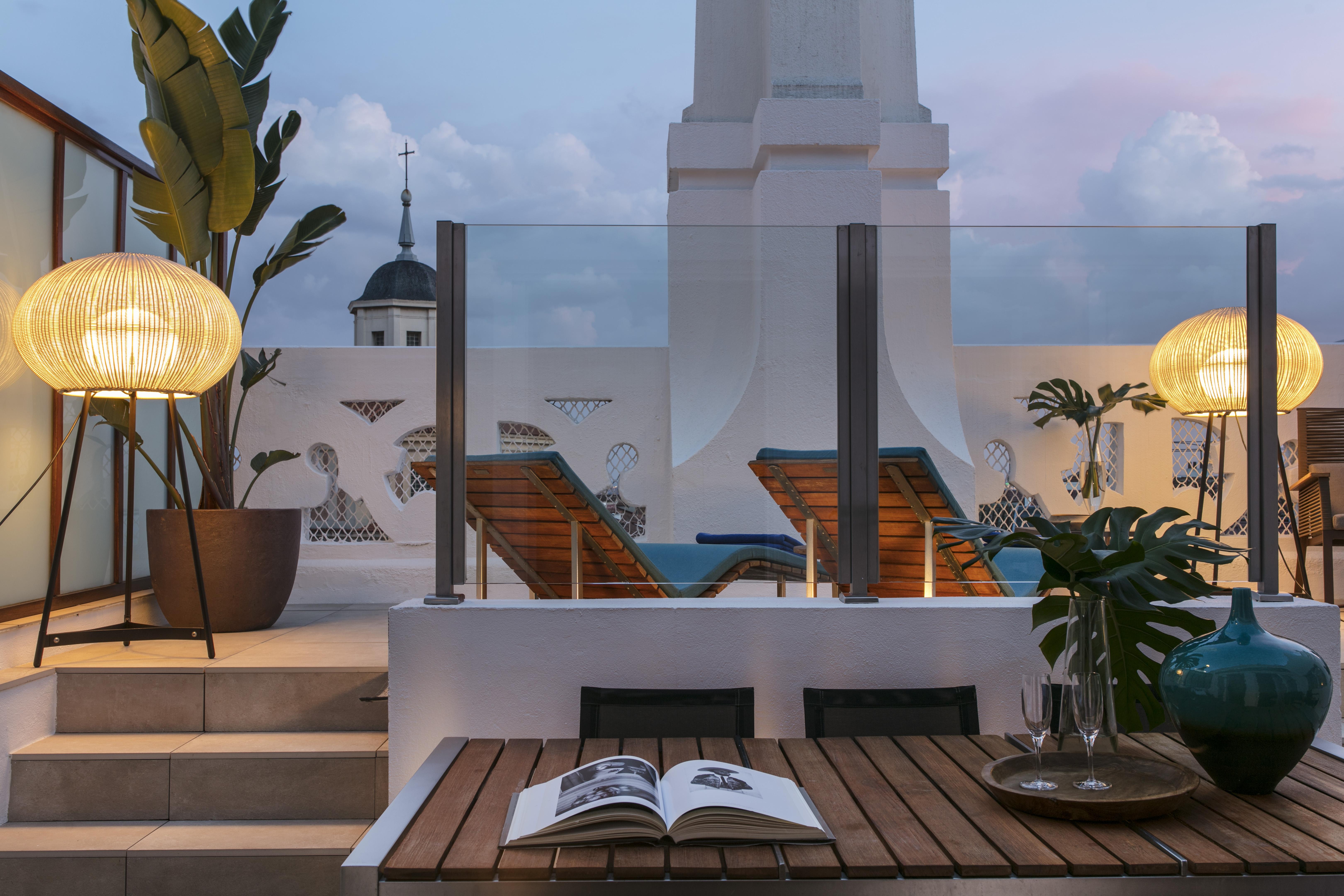 Me Reina Victoria By Melia 4* Madrid