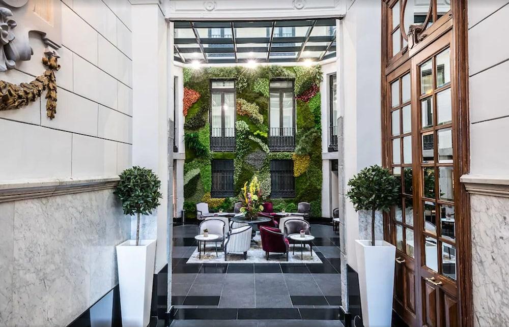 Intur Palacio San Martin Madrid