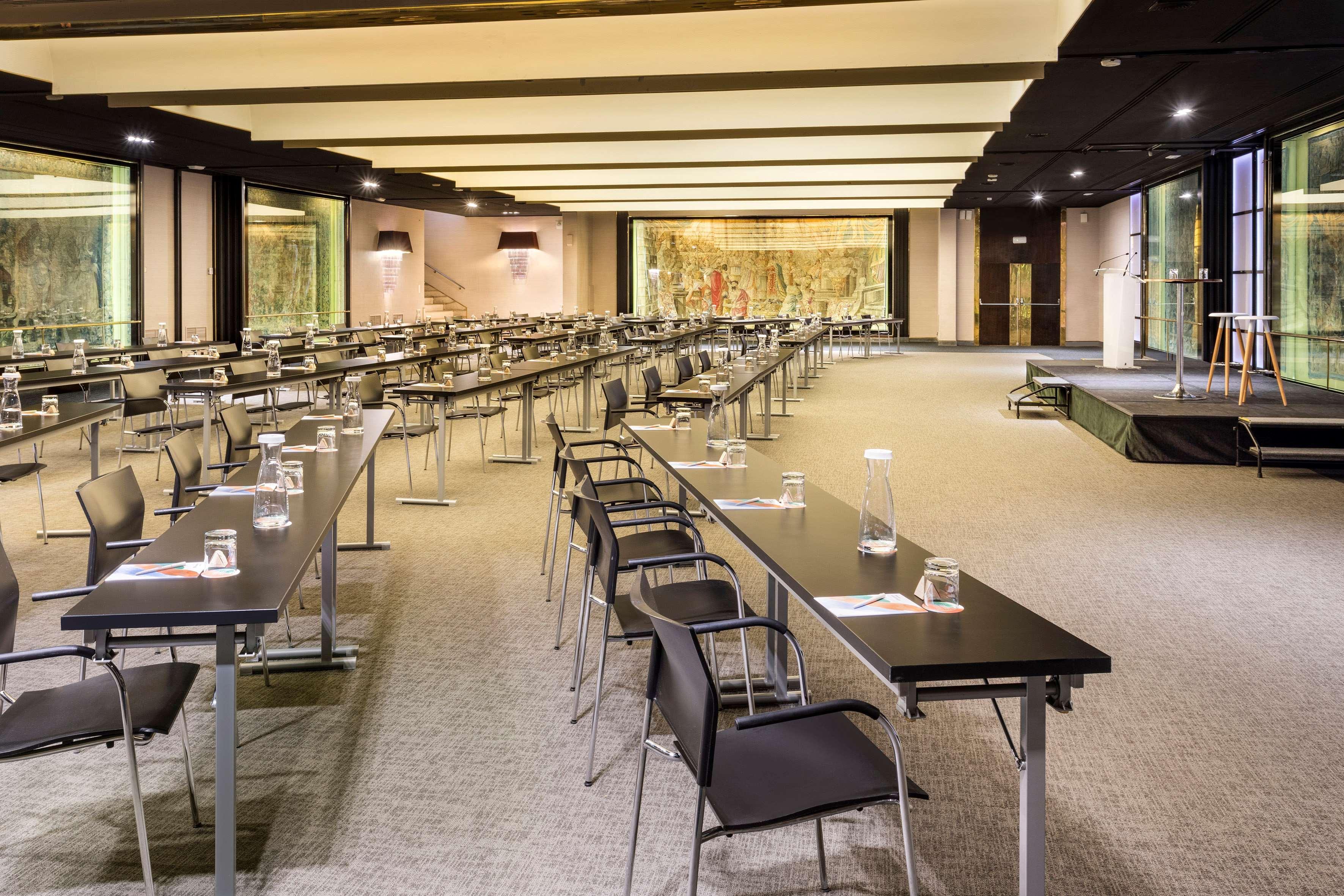 Melia Castilla Hotel 4*