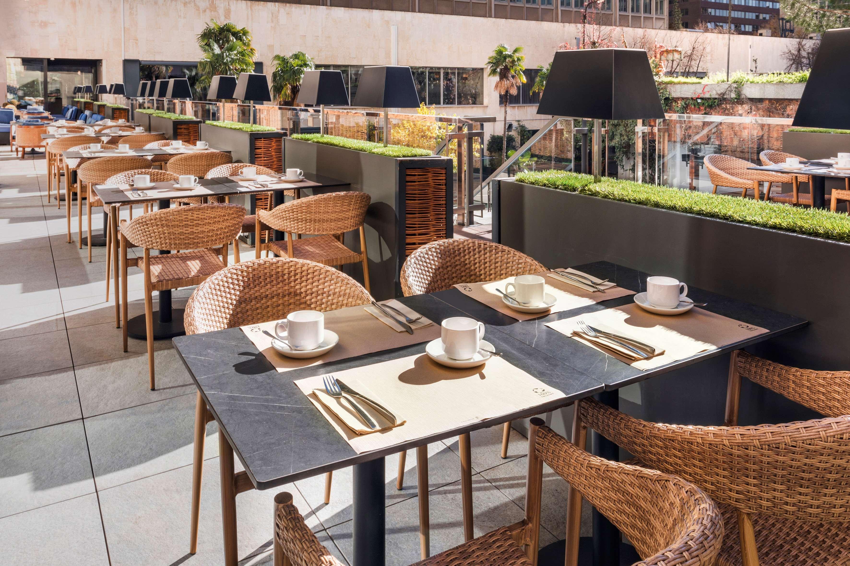 Melia Castilla 4*