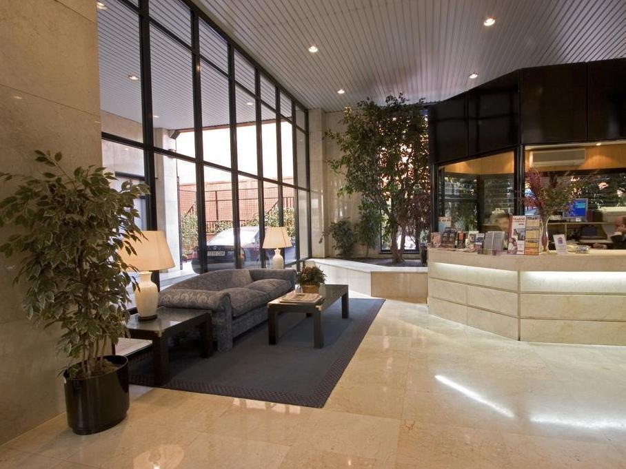Apartahotel Espahotel Plaza Basílica Madrid