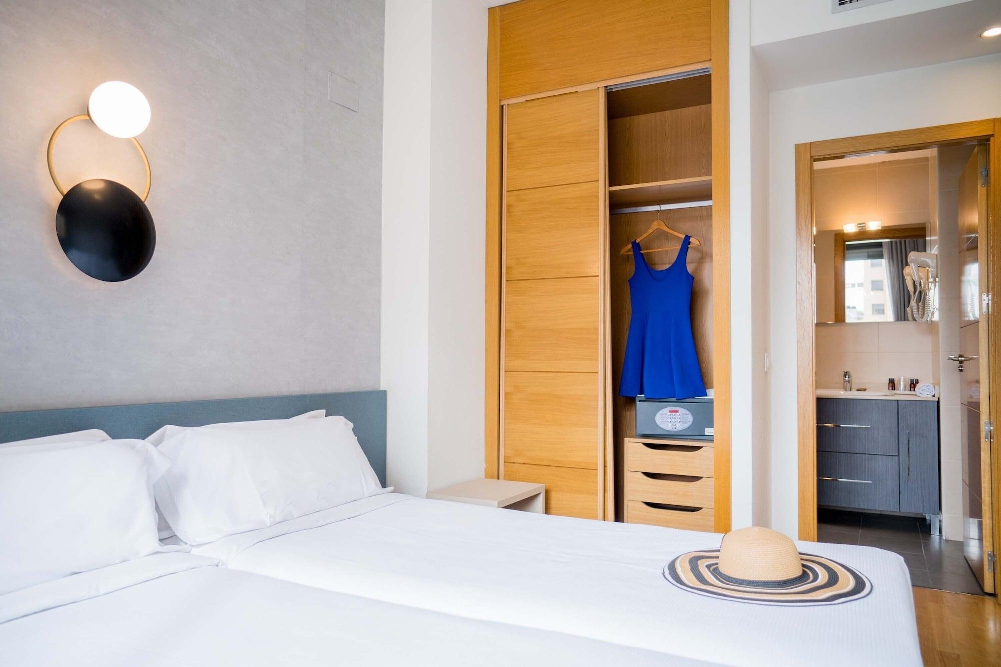 Compostela Apartahotel 3*