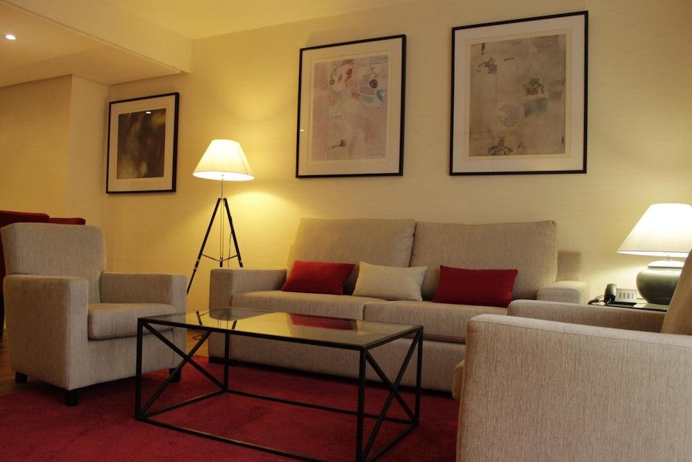Aparto-hotel Rosales 3* Madrid