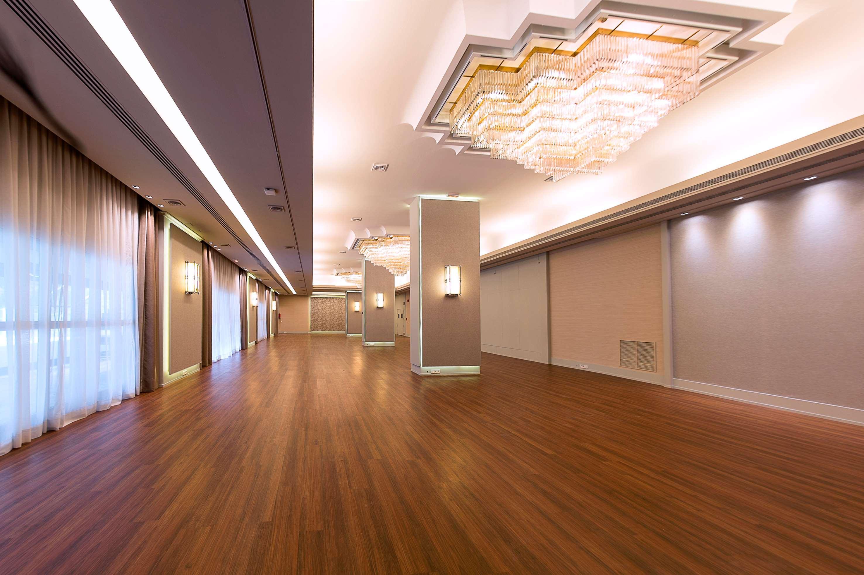 Melia Castilla Hotel 4*