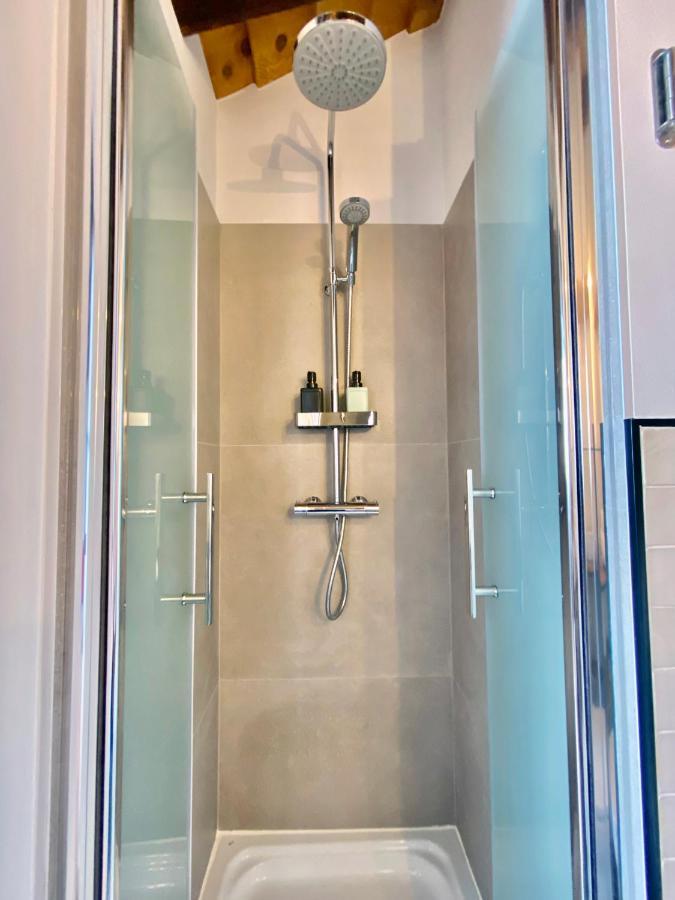 Charming Gran Via Attic Apartamento Madrid