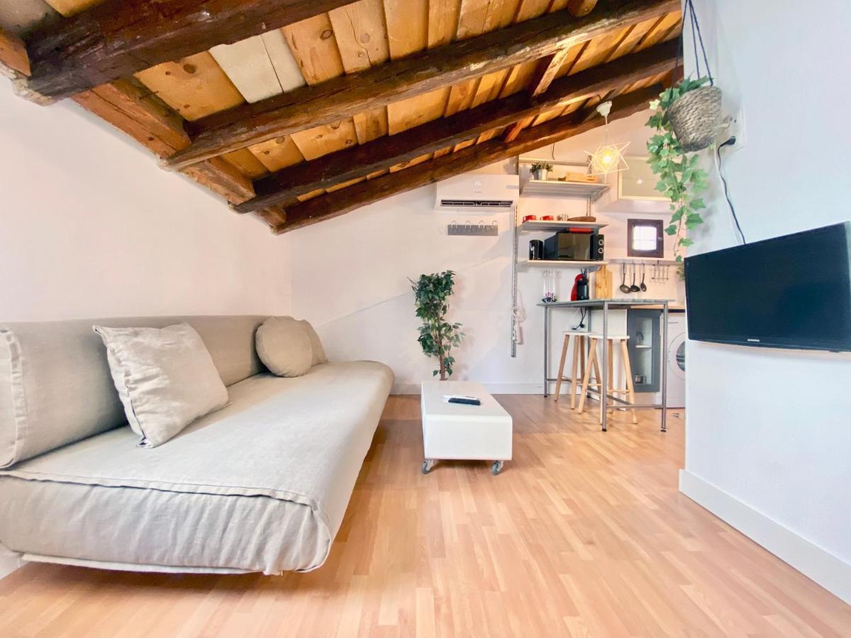 Apartamento Charming Gran Via Attic Madrid