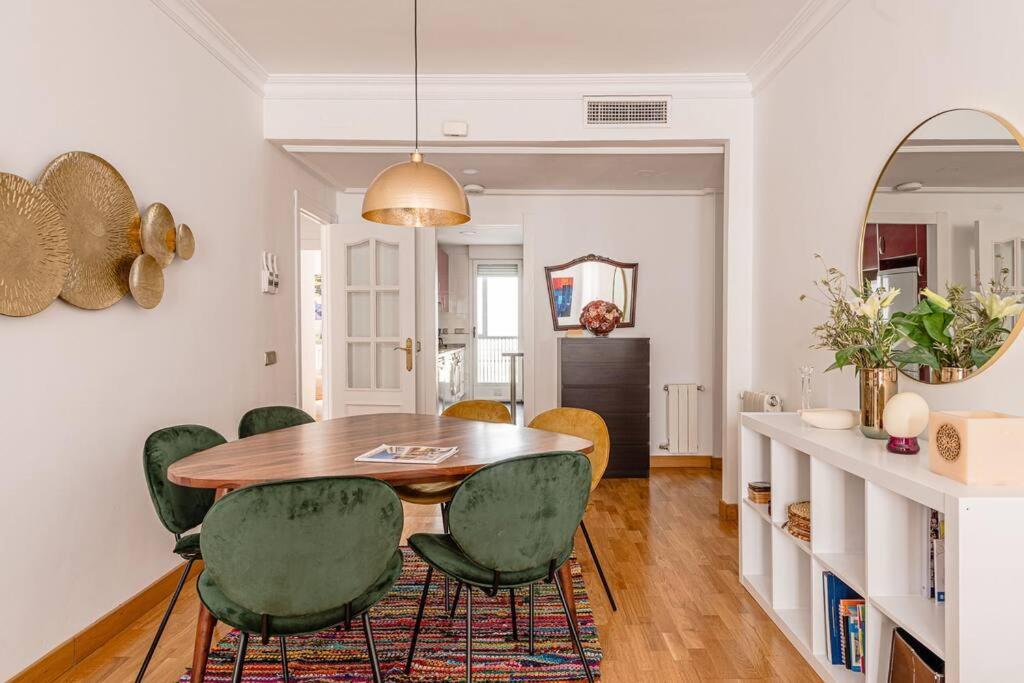 Beautiful Flat With Pool In The Center-s-marc *