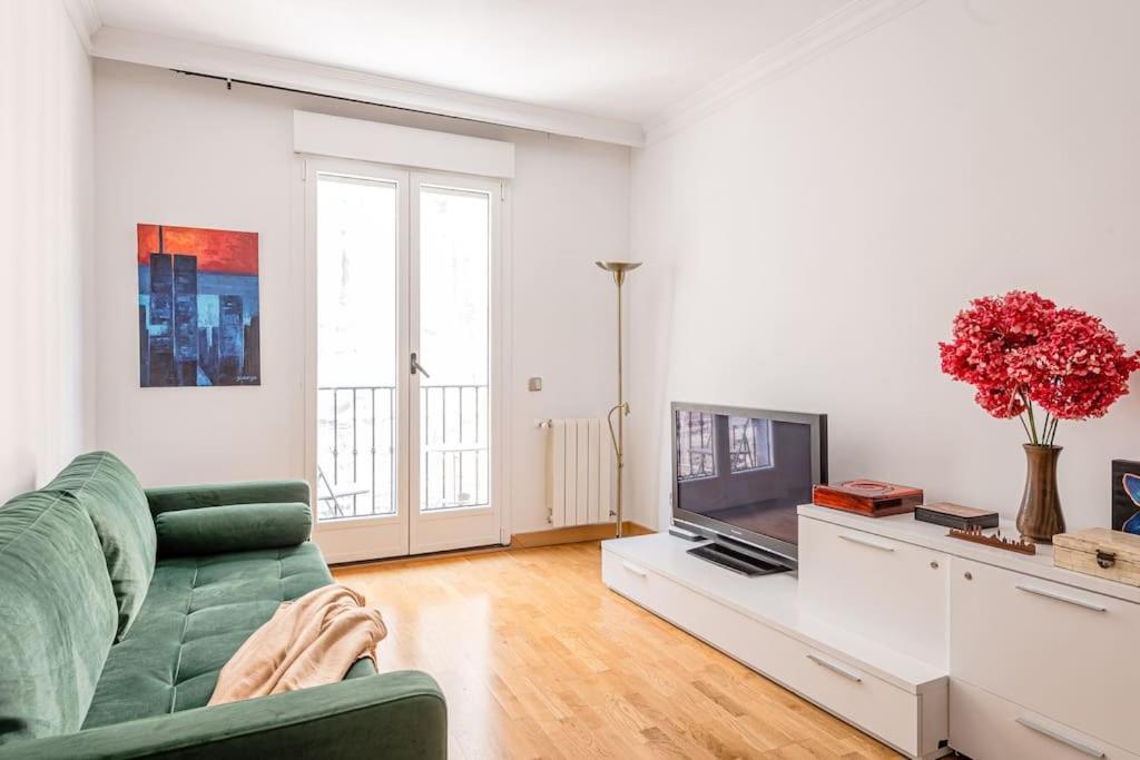 Apartamento Beautiful Flat With Pool In The Center-s-marc Madrid