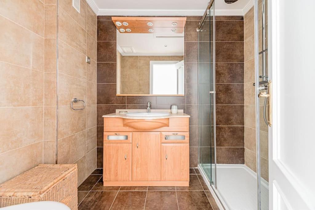 Beautiful Flat With Pool In The Center-s-marc Apartamento Madrid