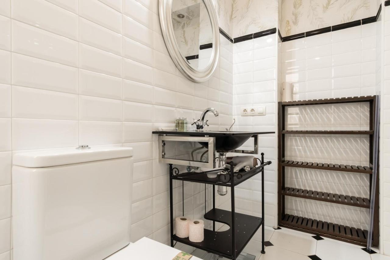 Bright Stylish - 1bedroom 1bathroom - Gran Via Apartamento Madrid