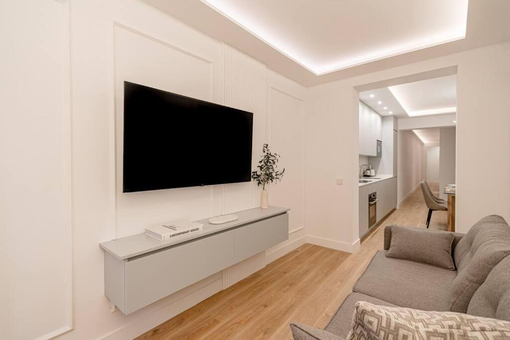 Centro Xiv Calle Mayor 3br 3bh Apartamento