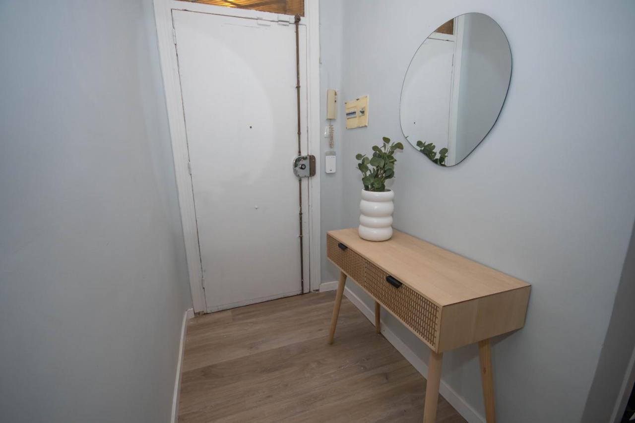 Apartamento Luminoso Y Amplio Temporal En Cuatro Caminos Tpt11 Madrid