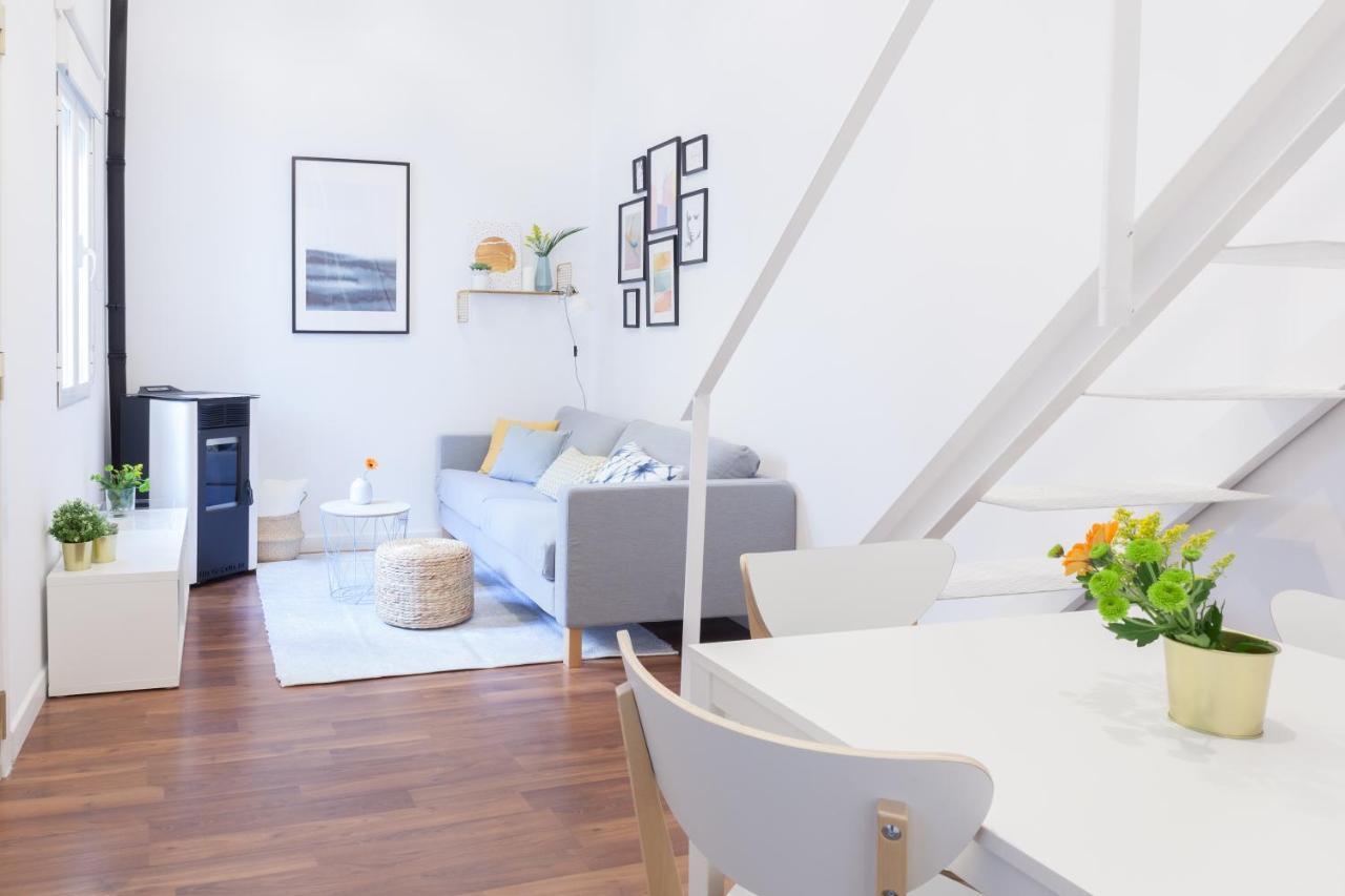Juan De Olias, Tranquilo Duplex En Zona Santiago Bernabeu-estrecho Apartamento