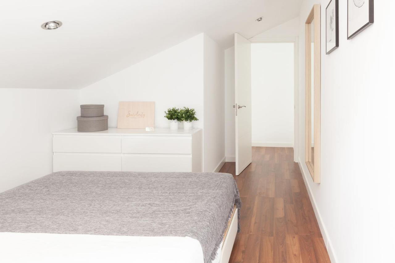 Juan De Olias, Tranquilo Duplex En Zona Santiago Bernabeu-estrecho Apartamento Madrid