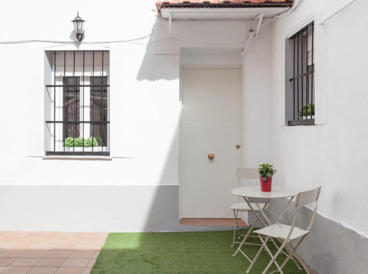 Juan De Olias, Tranquilo Duplex En Zona Santiago Bernabeu-estrecho Apartamento Madrid